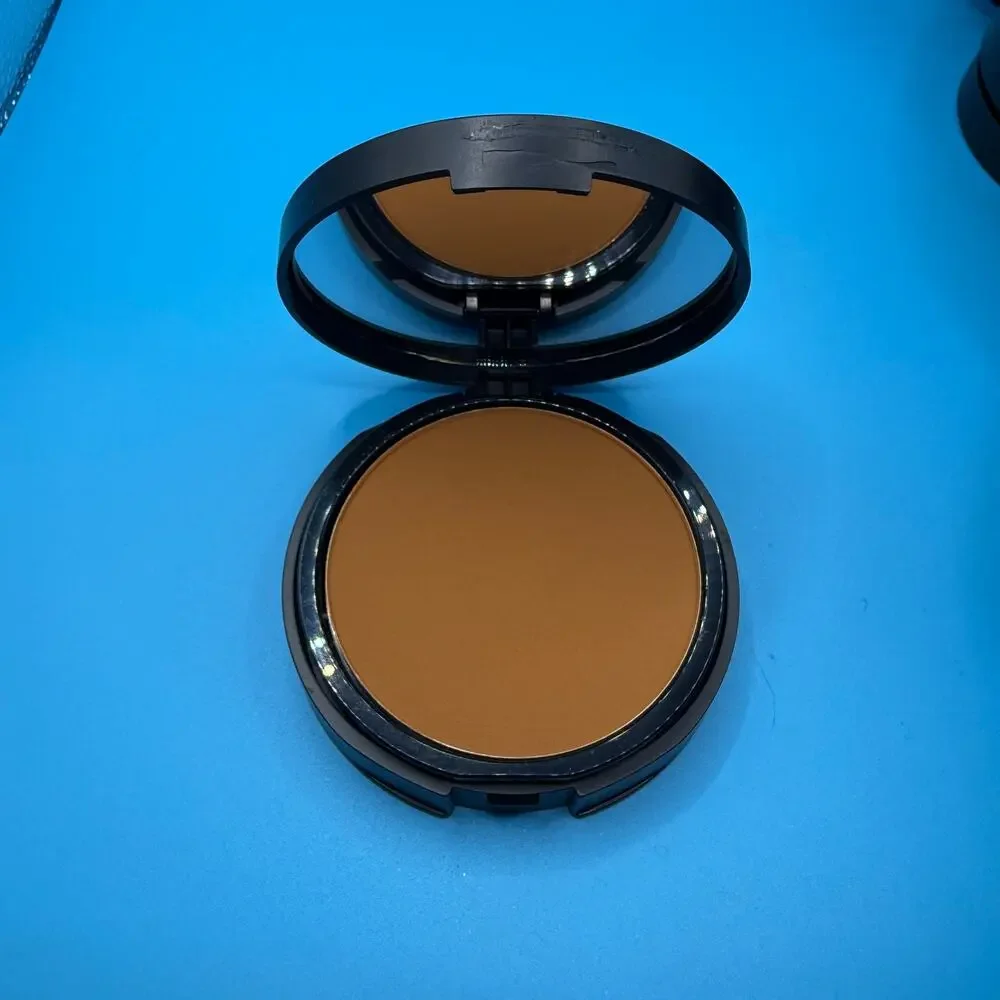 BareMinerals Deep 50 Neutral BarePro Powder Foundation